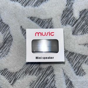 music mini speaker
